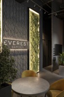 Everest Garden